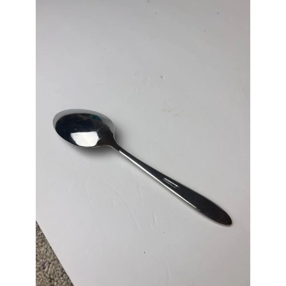 Oneida Stainless Steel Oval Soup‎ Spoon 6.75